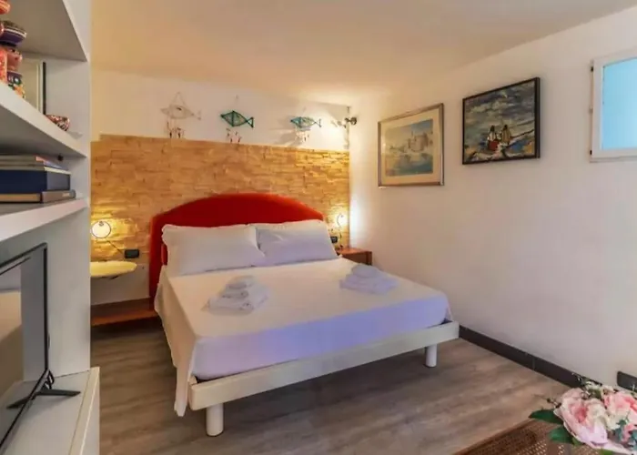 Casa Coppe… Affacciato Sulla Baia Delle Favole *