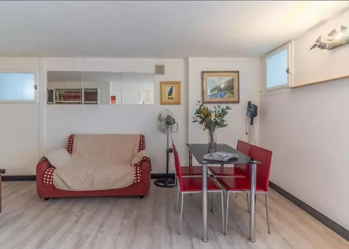 Apartment Casa Coppe… Affacciato Sulla Baia Delle Favole